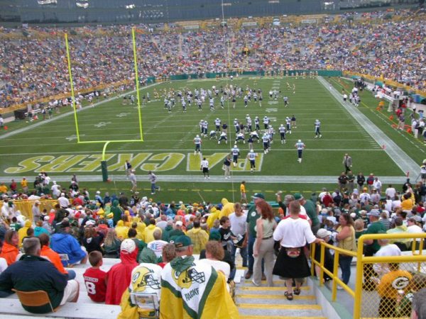 Lambeau Field End Zone Seats, Mid Rows Event USA